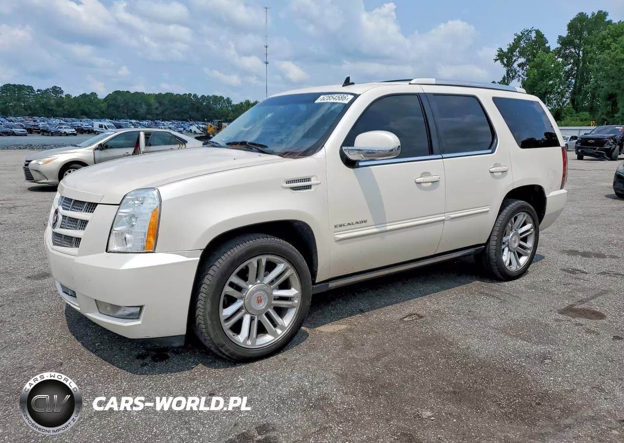 CADILLAC ESCALADE P