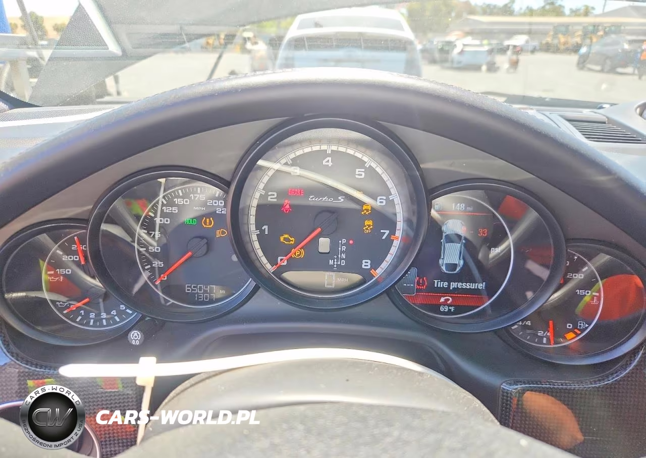 2013 Porsche Panamera Turbo VIN:WP0AC2A74DL090373 - 9