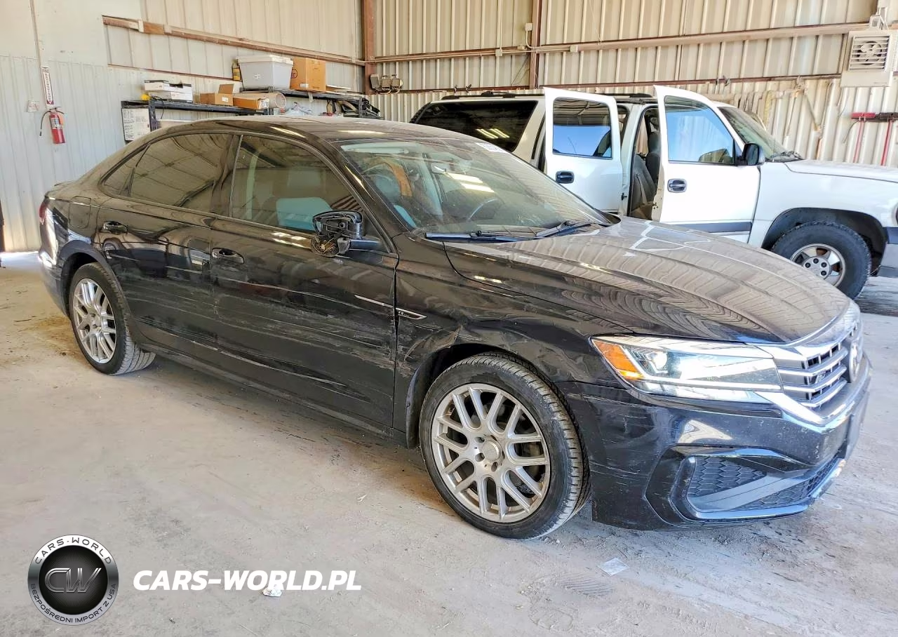 2020 Volkswagen Passat R-Line VIN:1VWMA7A37LC020410 - 4