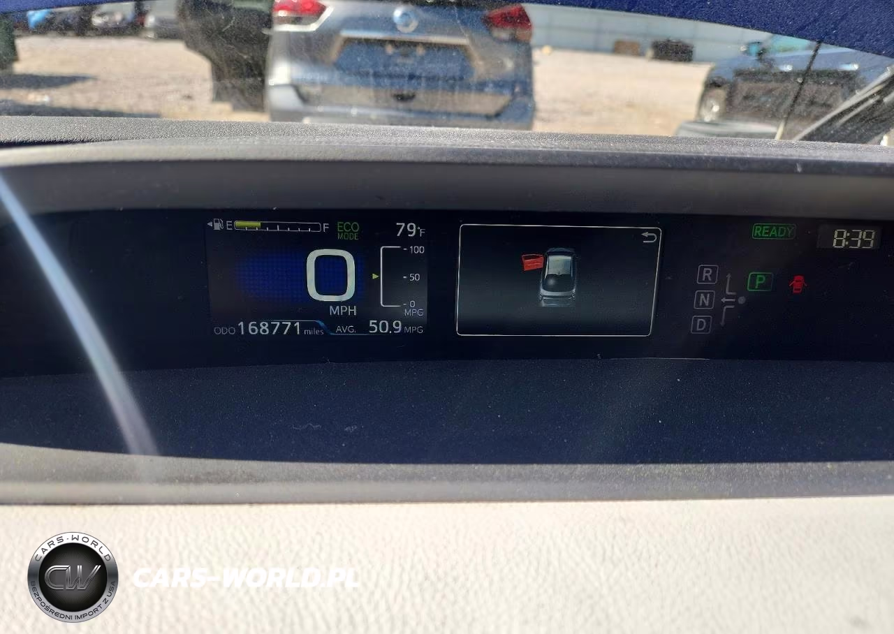 2016 Toyota Prius Two VIN:JTDKBRFUXG3527893 - 9