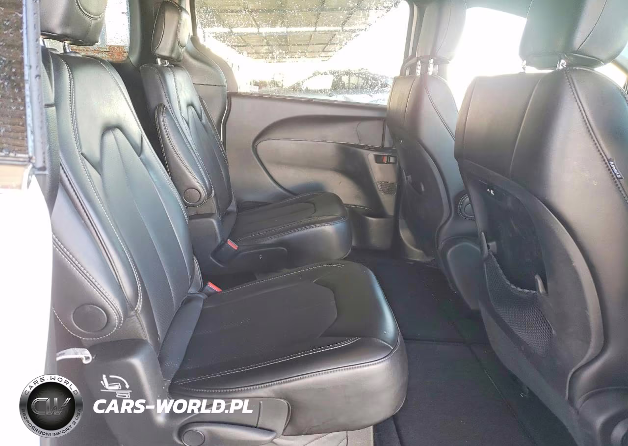 2026 Chrysler Pacifica Select VIN:2C4RC1BG6TR172171 - 11