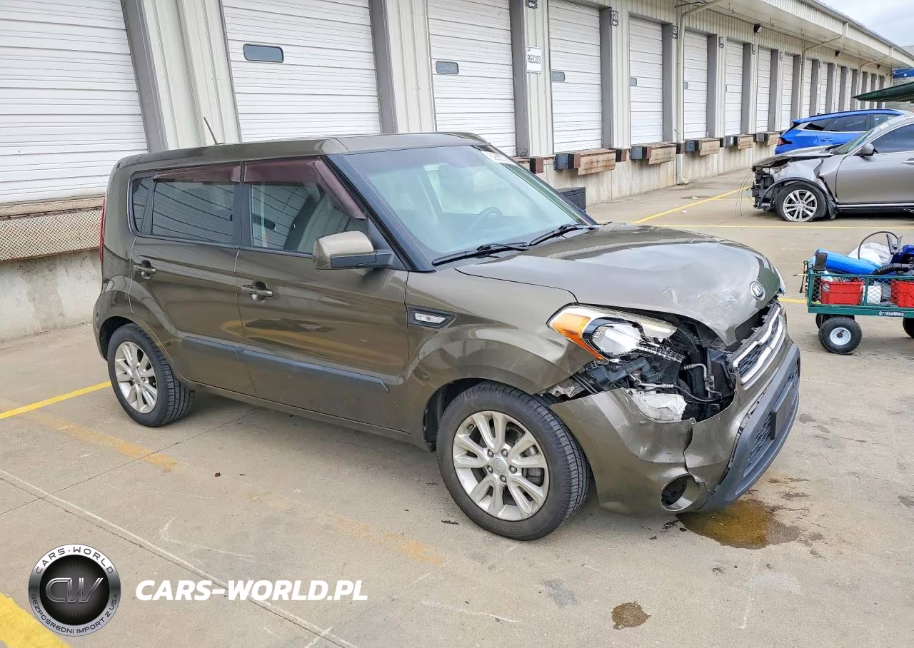2013 Kia Soul Base VIN:KNDJT2A56D7561236 - 4