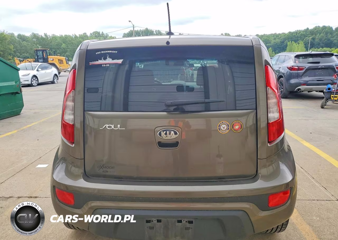 2013 Kia Soul Base VIN:KNDJT2A56D7561236 - 6