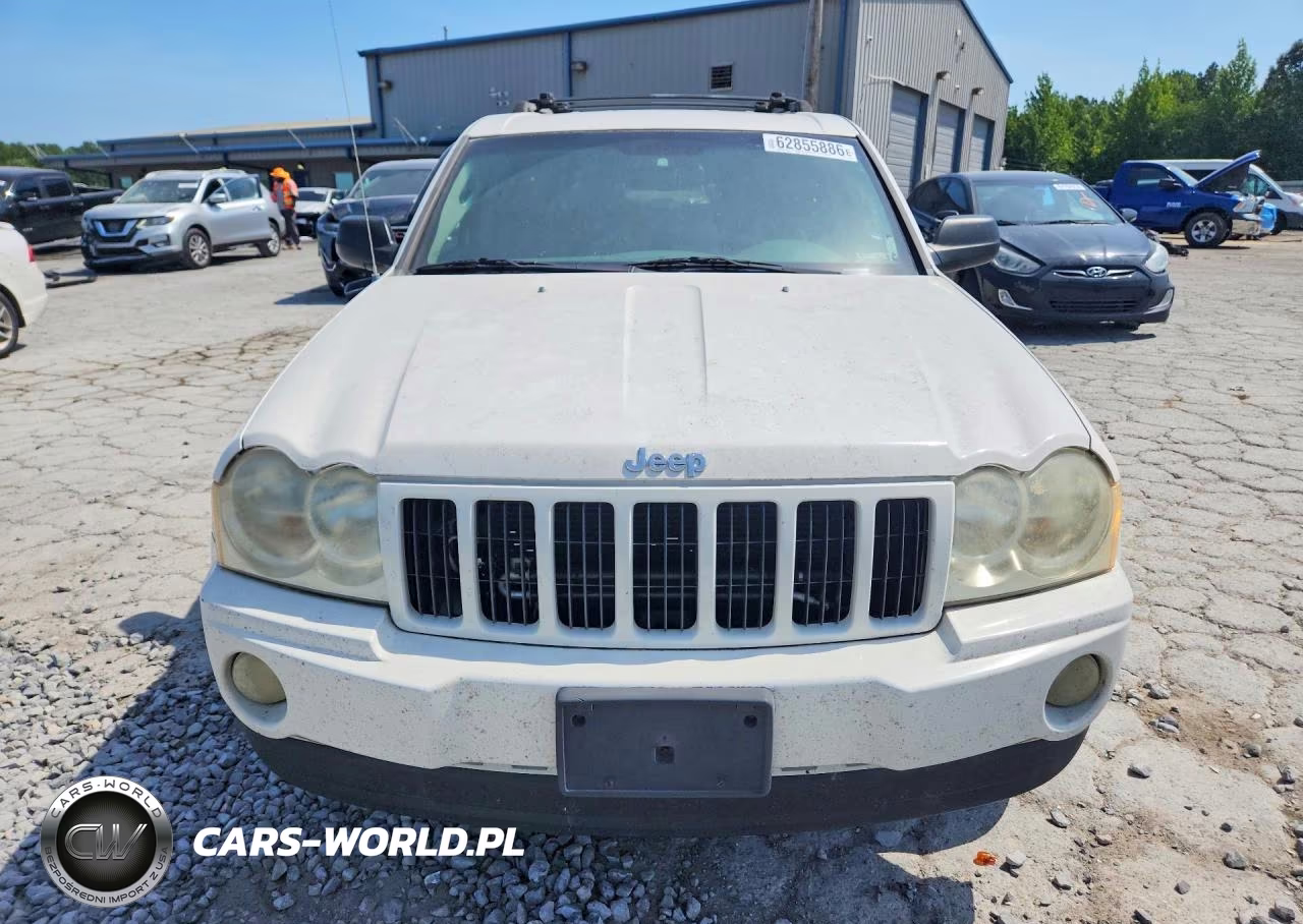 2005 Jeep Grand Cherokee Laredo VIN:1J8HS48N65C550192 - 5