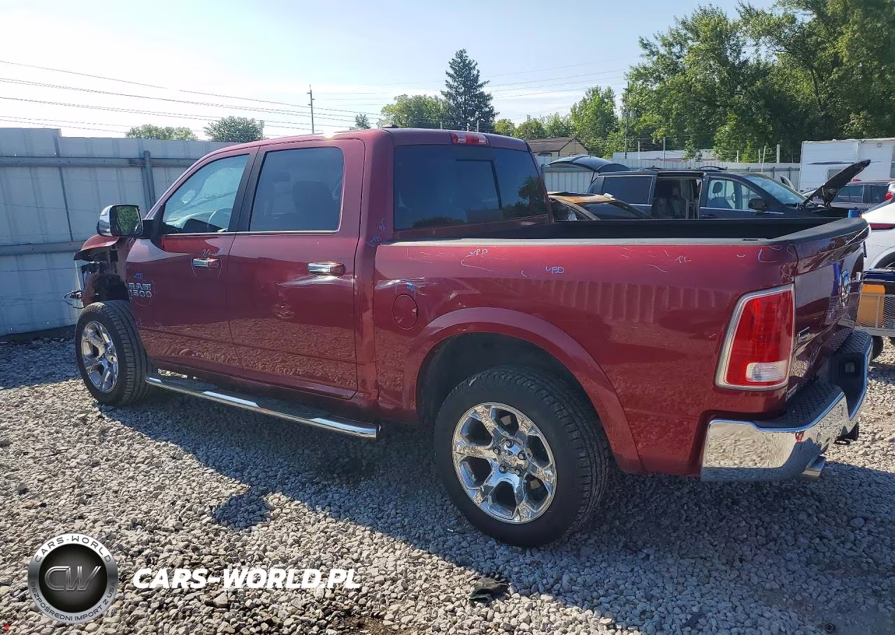 2015 Ram 1500 Laramie VIN:1C6RR7NT5FS677459 - 2