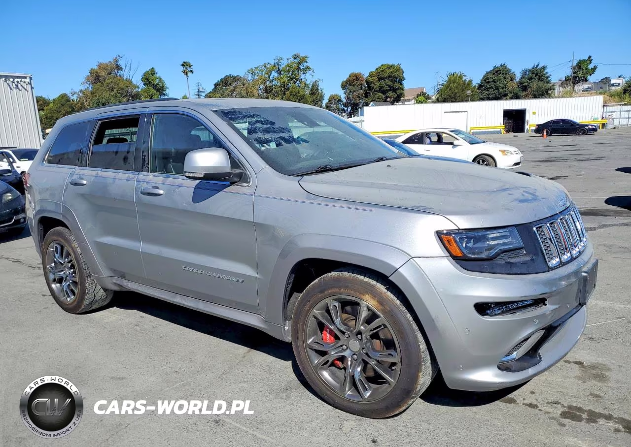 2015 Jeep Grand Cherokee Srt-8 VIN:1C4RJFDJ7FC898632 - 4