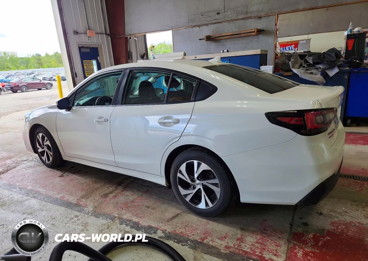 2023 Subaru Legacy Premium VIN:4S3BWAF61P3009095 - 2