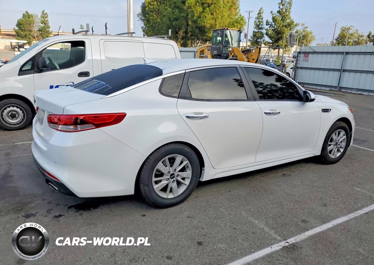 2018 Kia Optima Lx VIN:5XXGT4L33JG225211 - 3