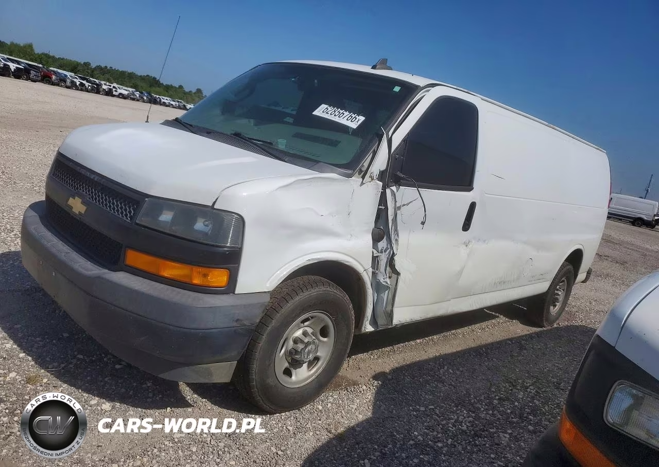 2018 Chevrolet Express 3500 Delivery Van – zdjęcie 1 z 13