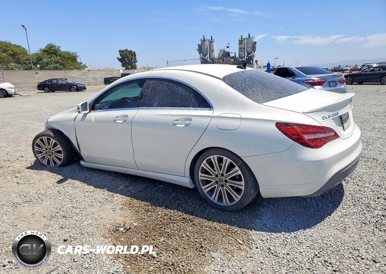 2018 Mercedes-Benz Cla 250 VIN:WDDSJ4EB1JN577685 - 2
