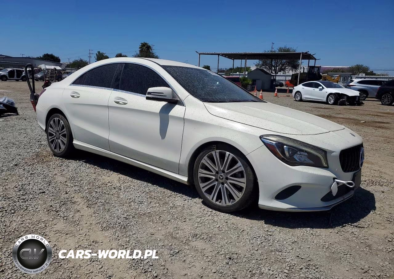 2018 Mercedes-Benz Cla 250 VIN:WDDSJ4EB1JN577685 - 4