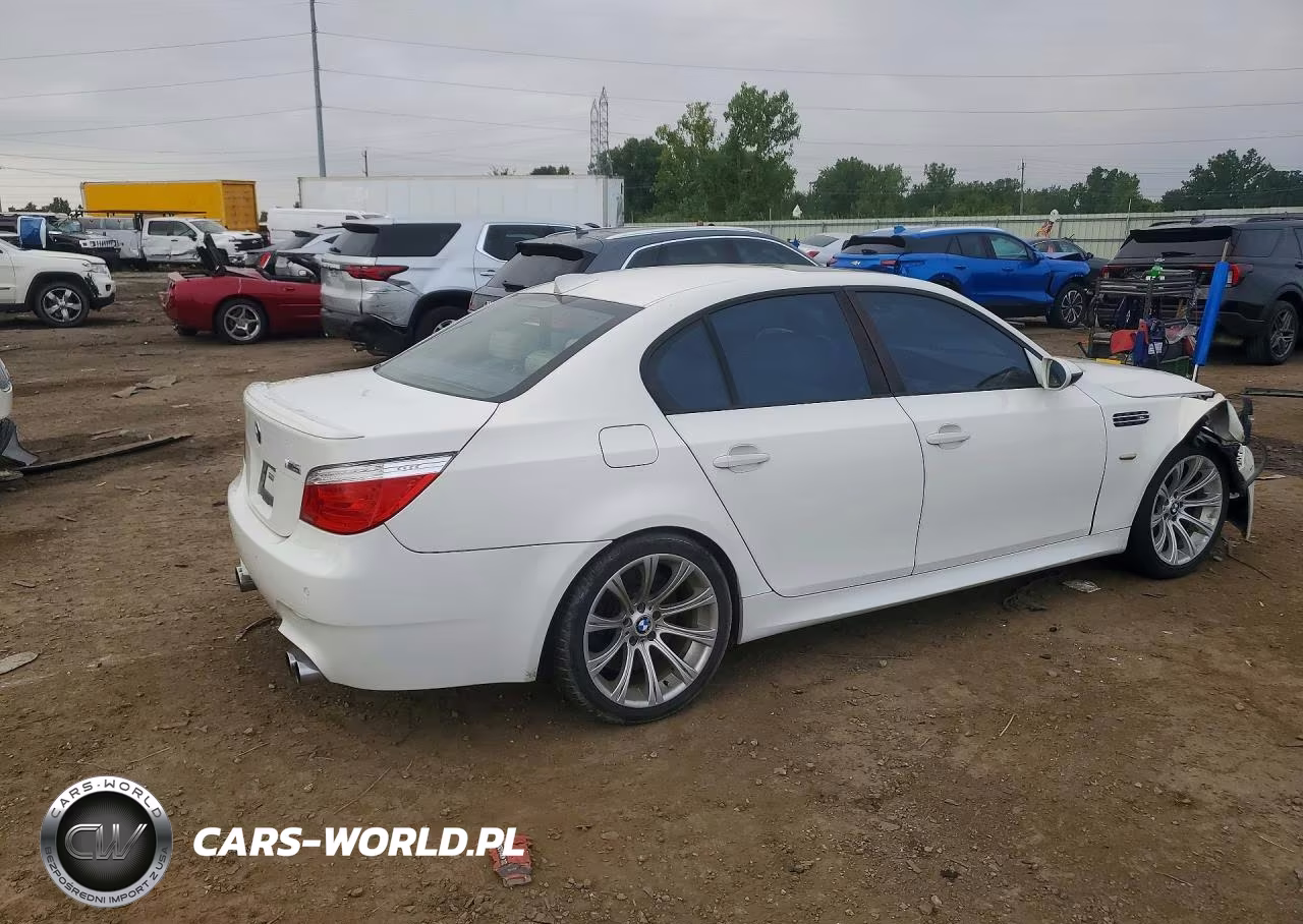 2008 BMW M5 VIN:WBSNB935X8CX09484 - 3