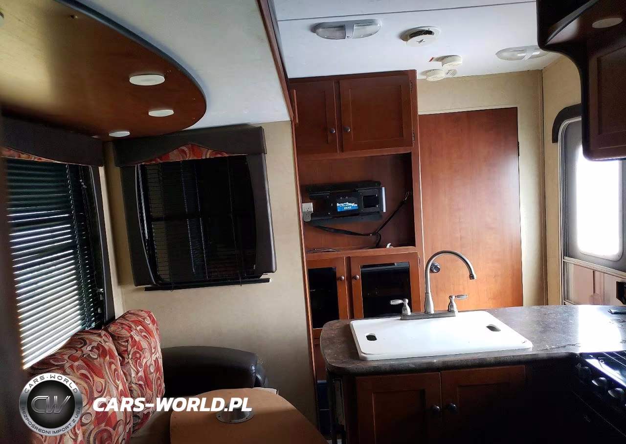 2013 Dutchmen Rubicon Camper VIN:47CTRBS20DM447650 - 5