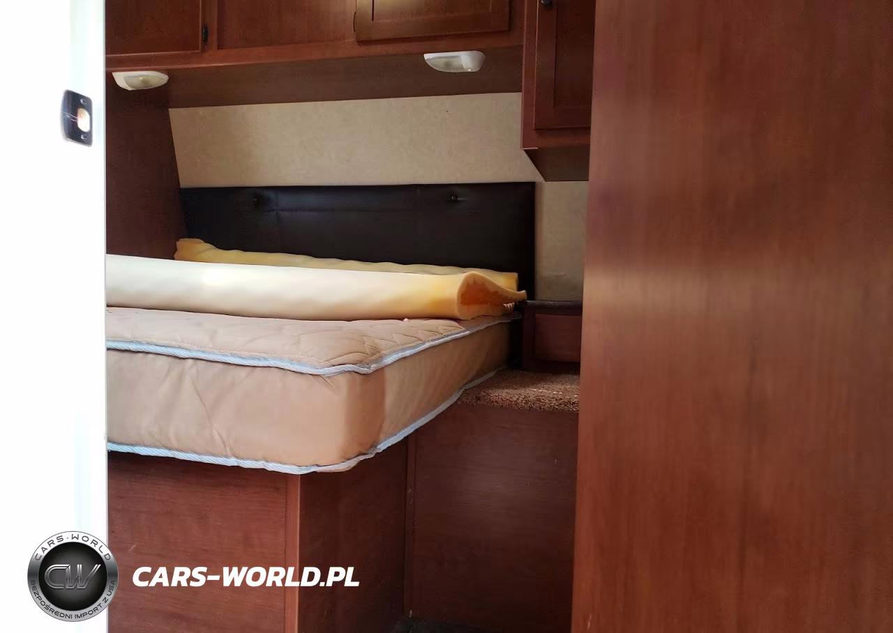 2013 Dutchmen Rubicon Camper VIN:47CTRBS20DM447650 - 9