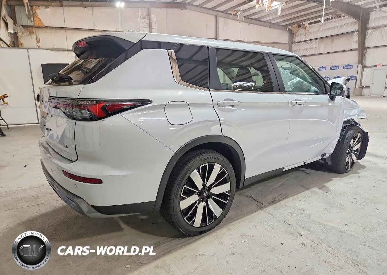 2025 Mitsubishi Outlander Se VIN:JA4J4VA85SZ020800 - 3