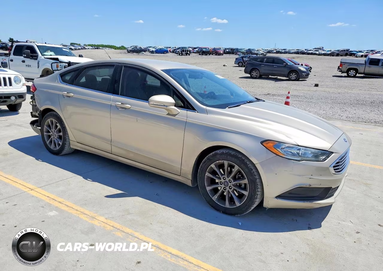 2017 Ford Fusion Se VIN:3FA6P0H76HR228187 - 4