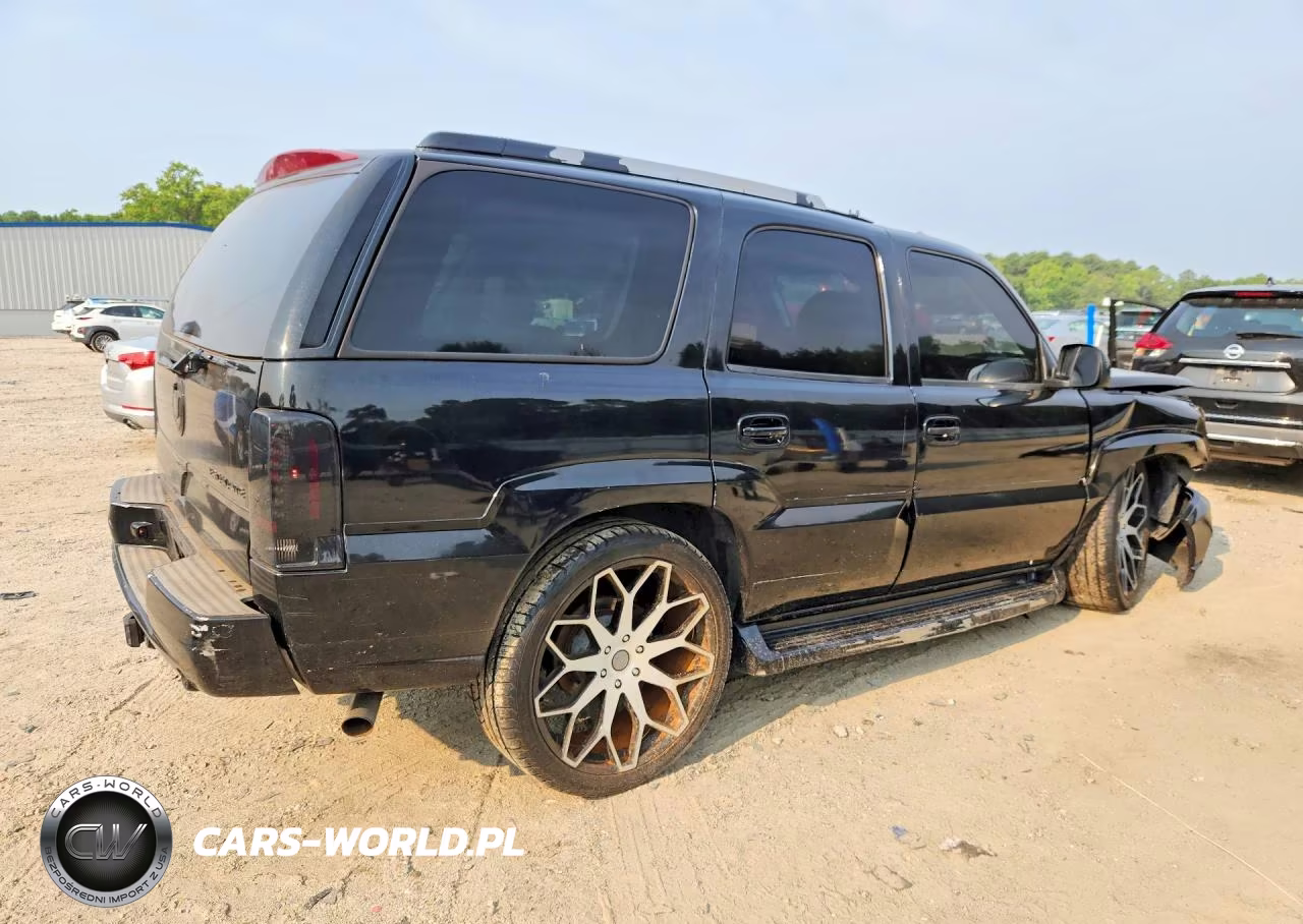 2005 Cadillac Escalade VIN:1GYEK63N85R139915 - 3