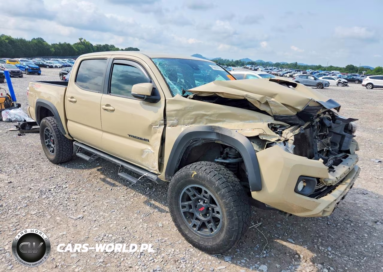 2020 Toyota Tacoma Trd Sport VIN:3TMCZ5AN0LM325713 - 4