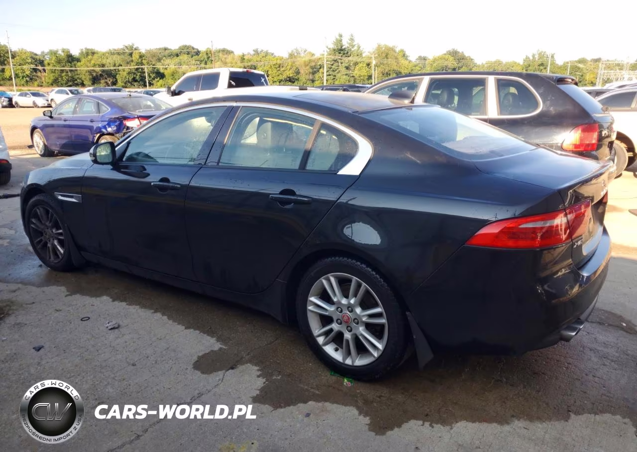 2017 Jaguar Xe Premium VIN:SAJAD4BN8HA952227 - 2