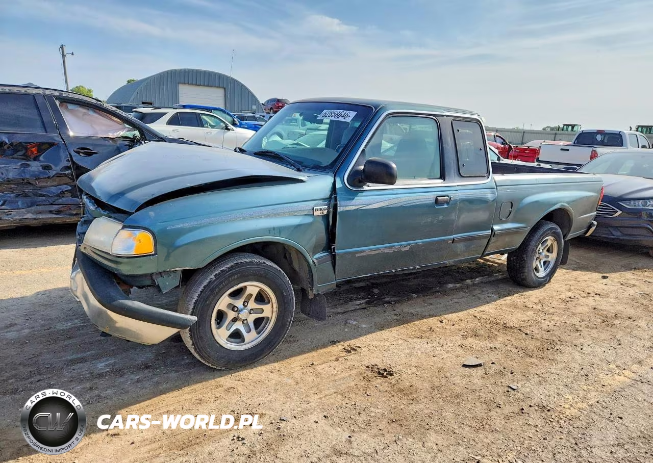 1998 Mazda B3000 Cab Plus