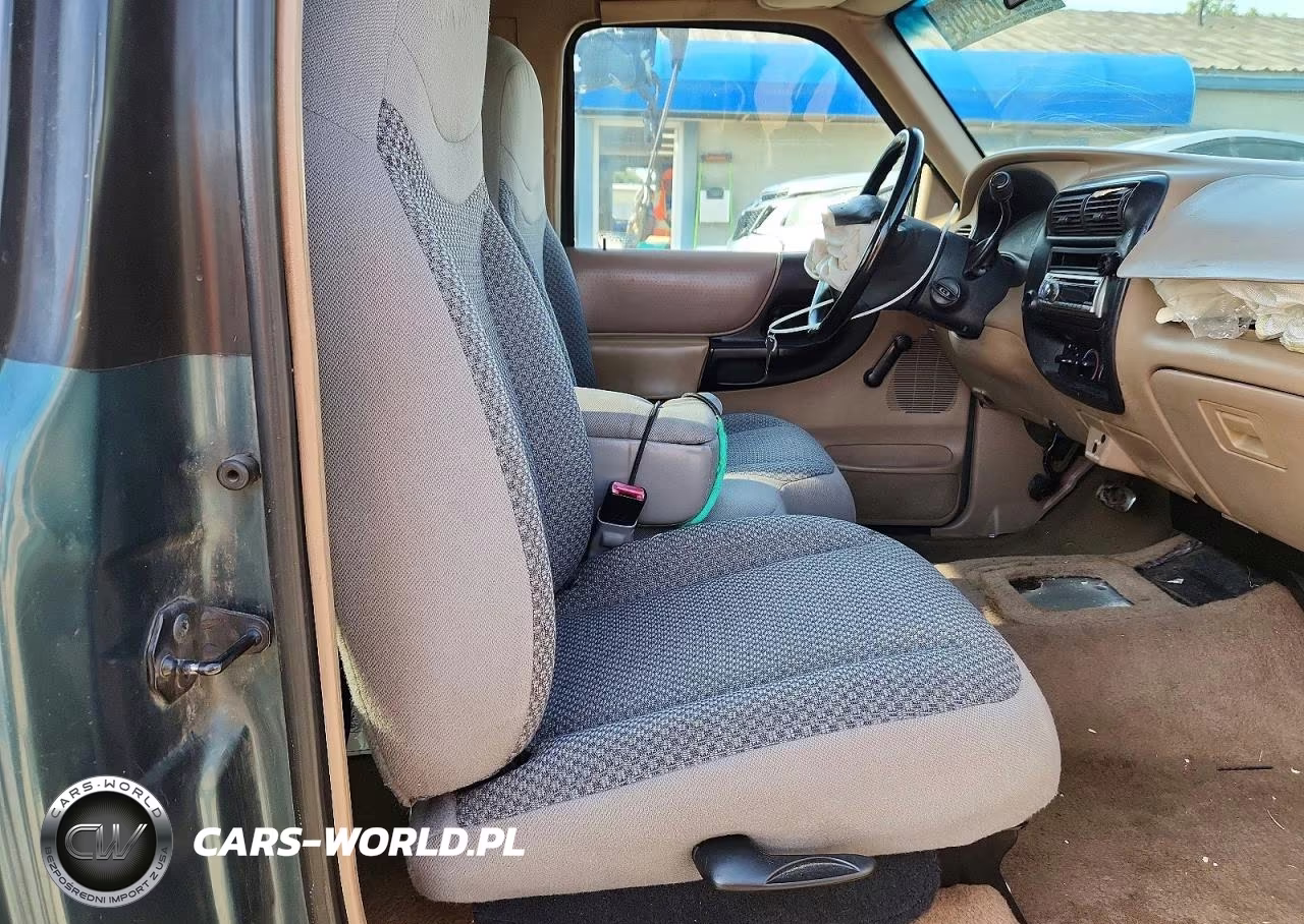 1998 Mazda B3000 Cab Plus VIN:4F4YR16U3WTM36736 - 10