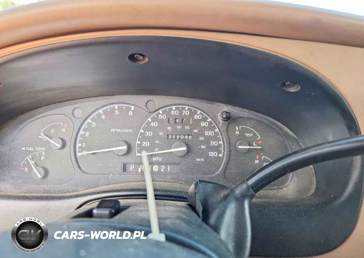 1998 Mazda B3000 Cab Plus VIN:4F4YR16U3WTM36736 - 9