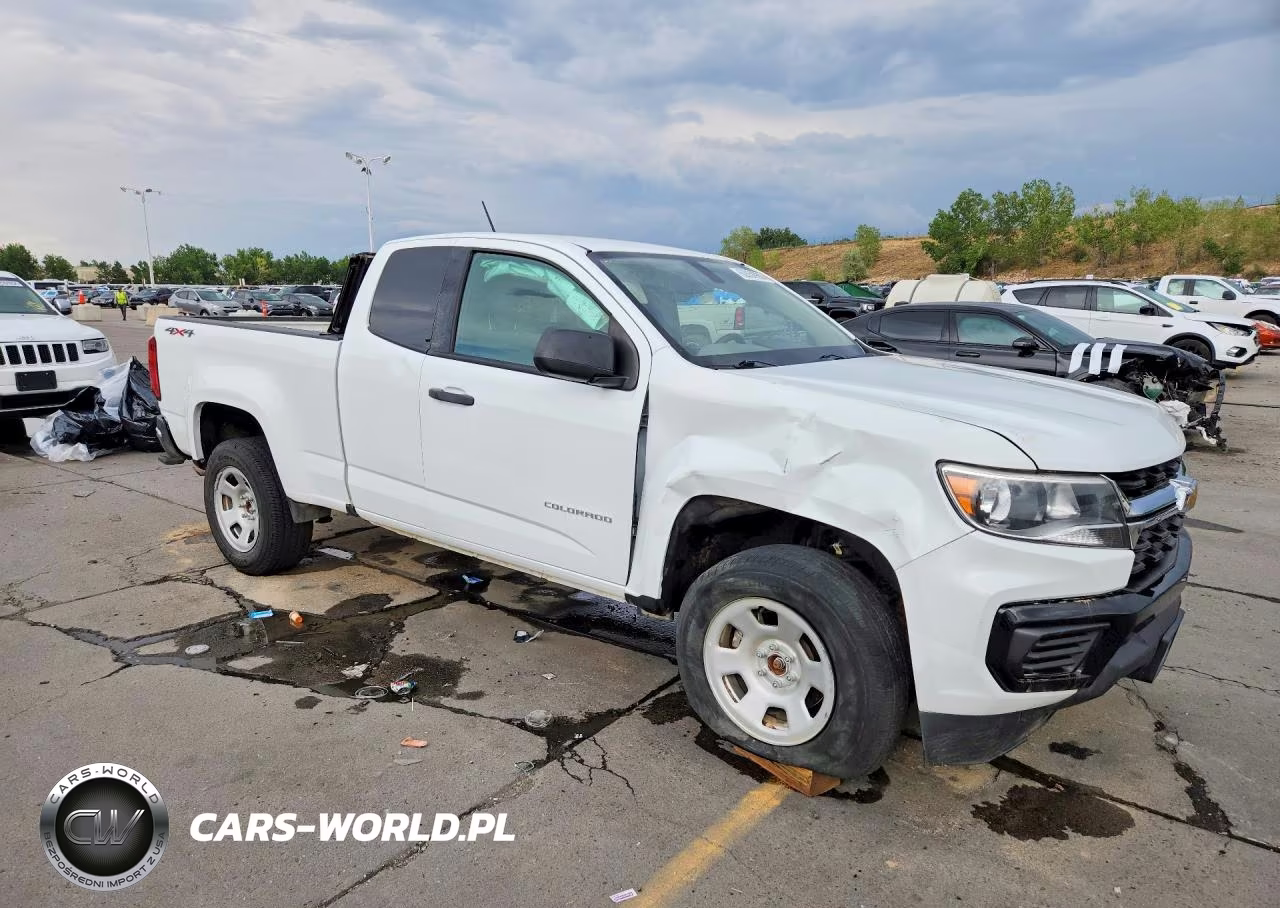 2021 Chevrolet Colorado VIN:1GCHTBEAXM1141147 - 4