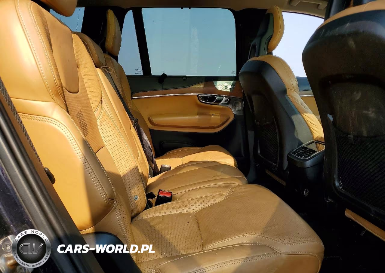 2016 Volvo Xc90 T6 VIN:YV4A22PL2G1019113 - 11