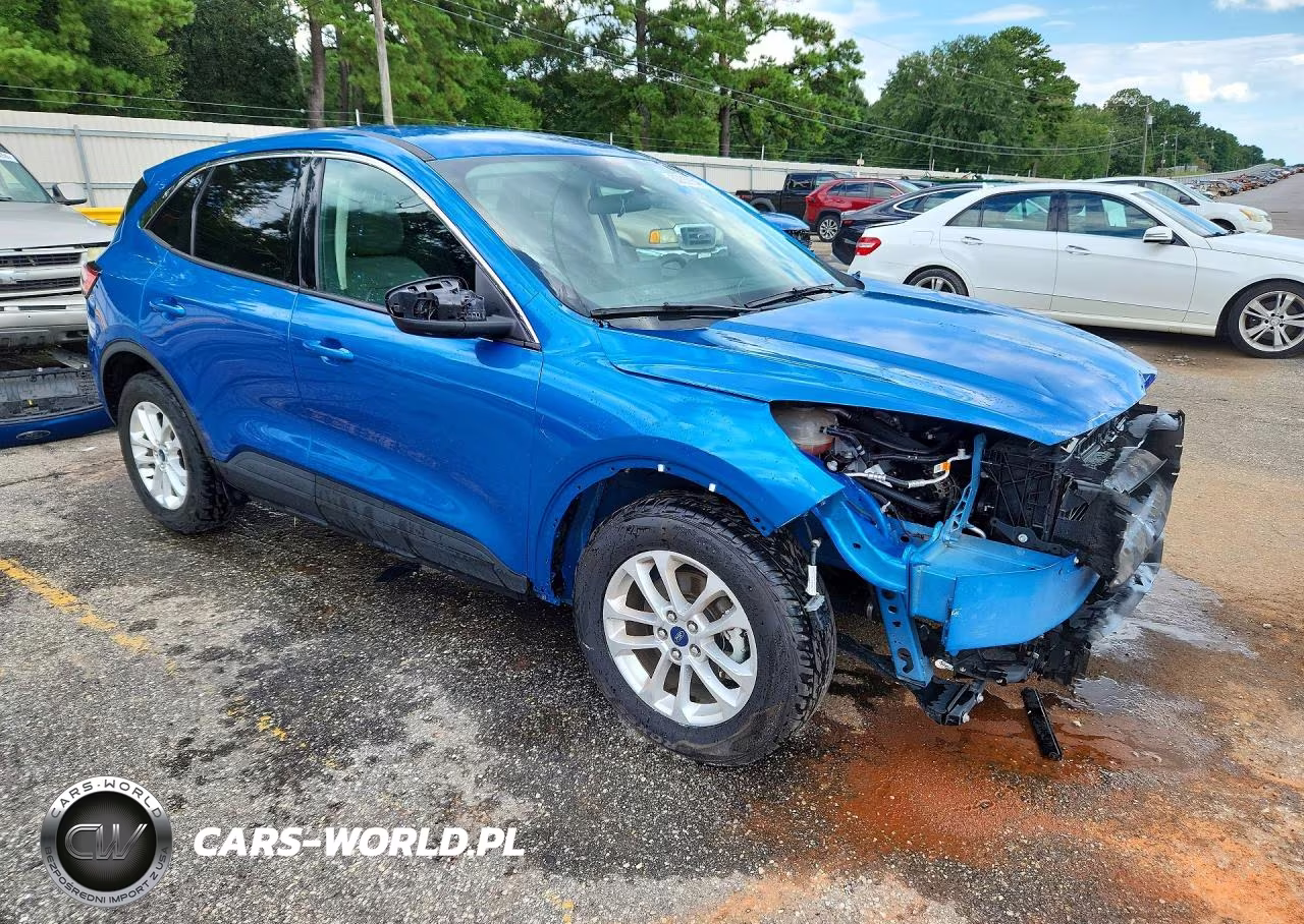 2020 Ford Escape Se VIN:1FMCU0G65LUA11399 - 4