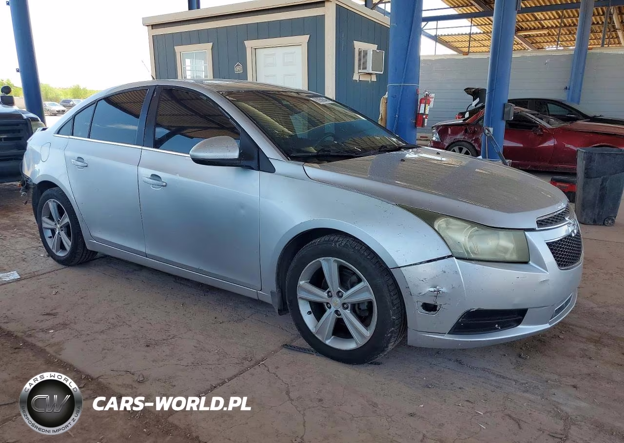 2012 Chevrolet Cruze Lt VIN:1G1PG5SC8C7108692 - 4