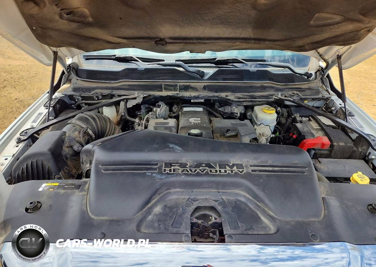 2021 Ram 2500 Tradesman VIN:3C6UR4HL9MG604667 - 11