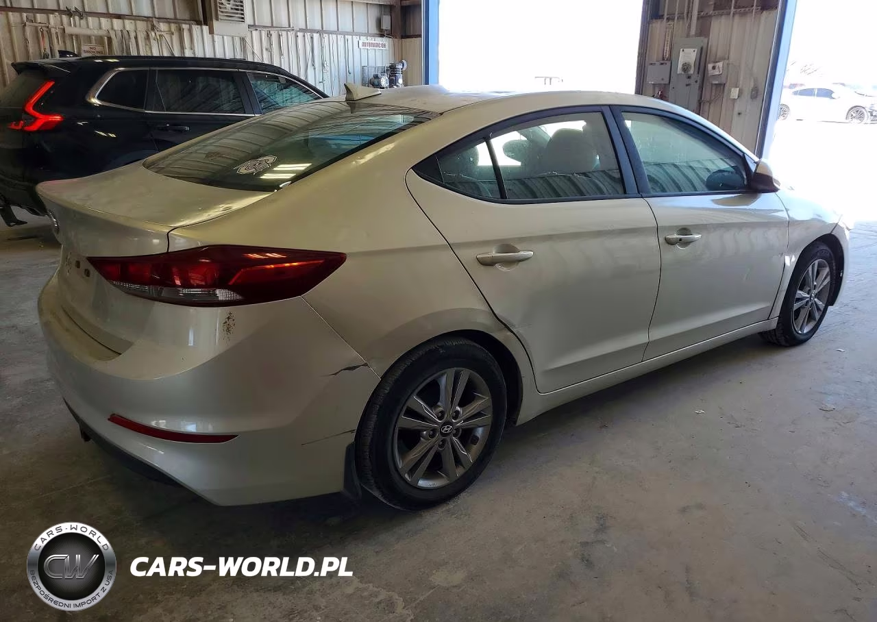 2017 Hyundai Elantra Value Edition VIN:KMHD84LF2HU262460 - 3