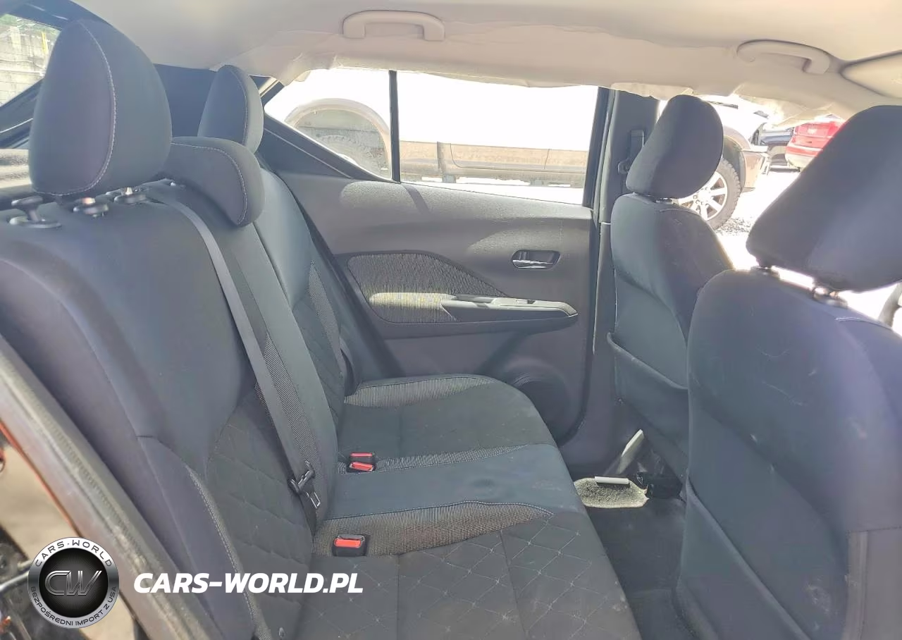 2018 Nissan Kicks Sv VIN:3N1CP5CU3JL509110 - 10
