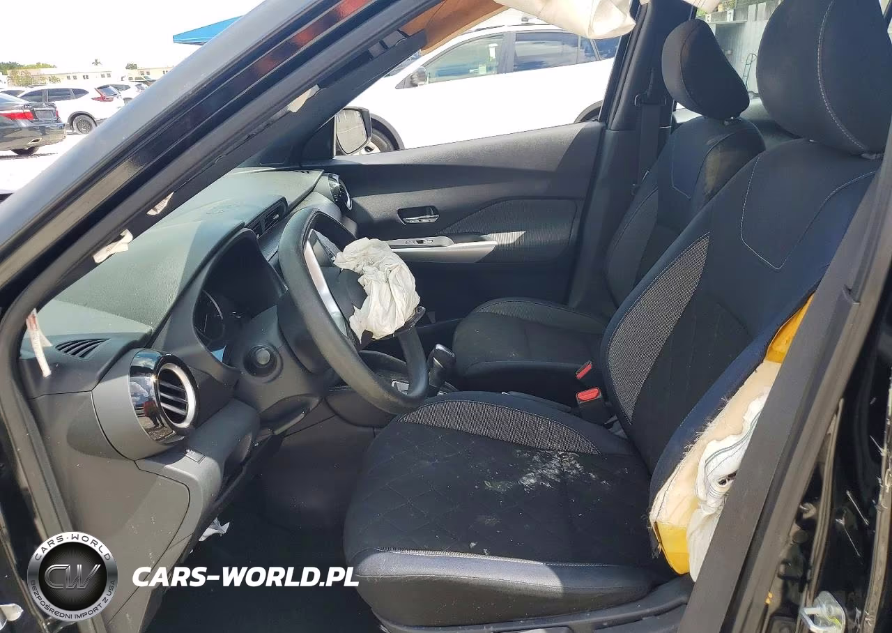 2018 Nissan Kicks Sv VIN:3N1CP5CU3JL509110 - 7