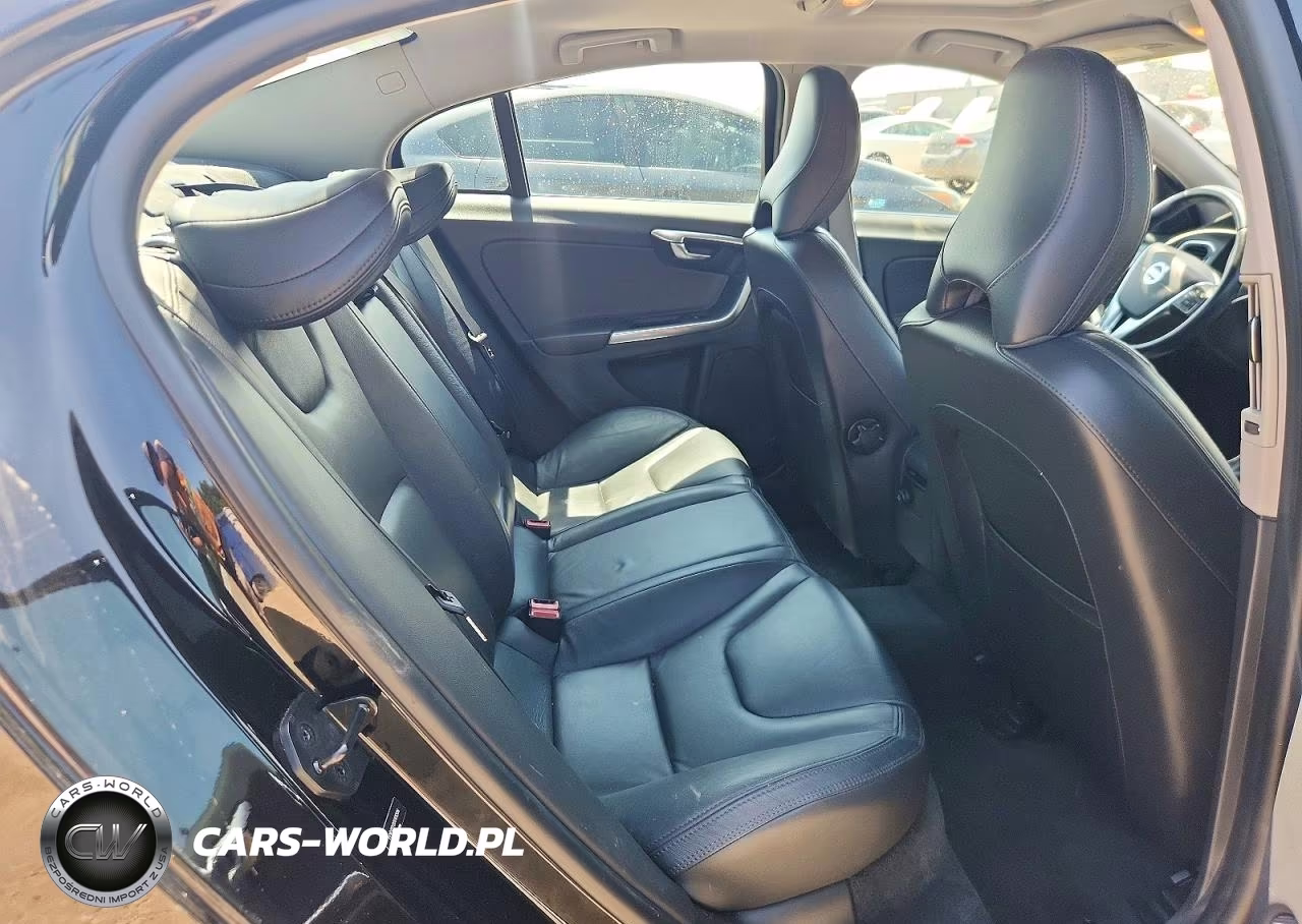 2013 Volvo S60 T5 VIN:YV1612FH3D2175556 - 10