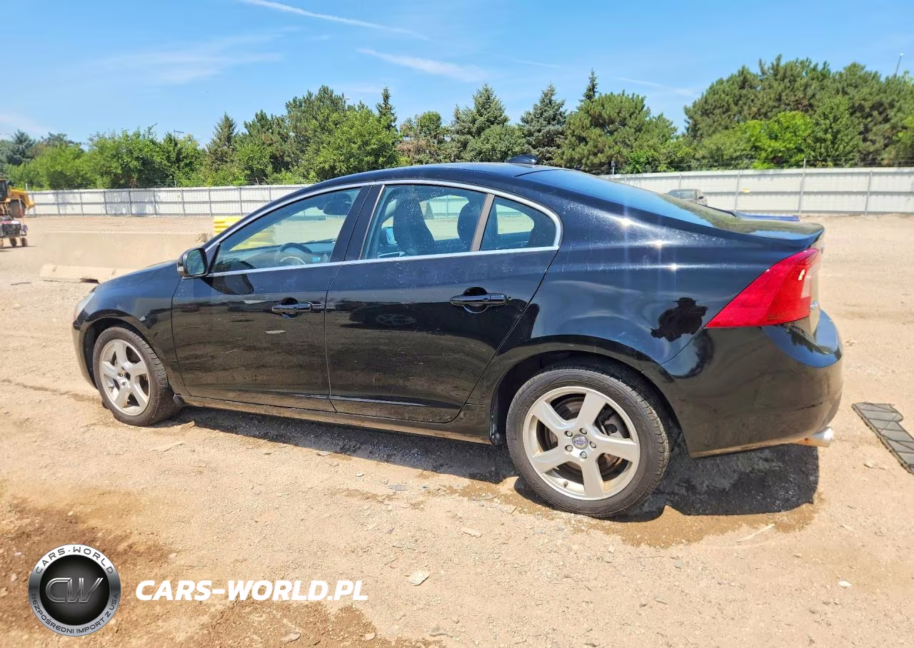 2013 Volvo S60 T5 VIN:YV1612FH3D2175556 - 2