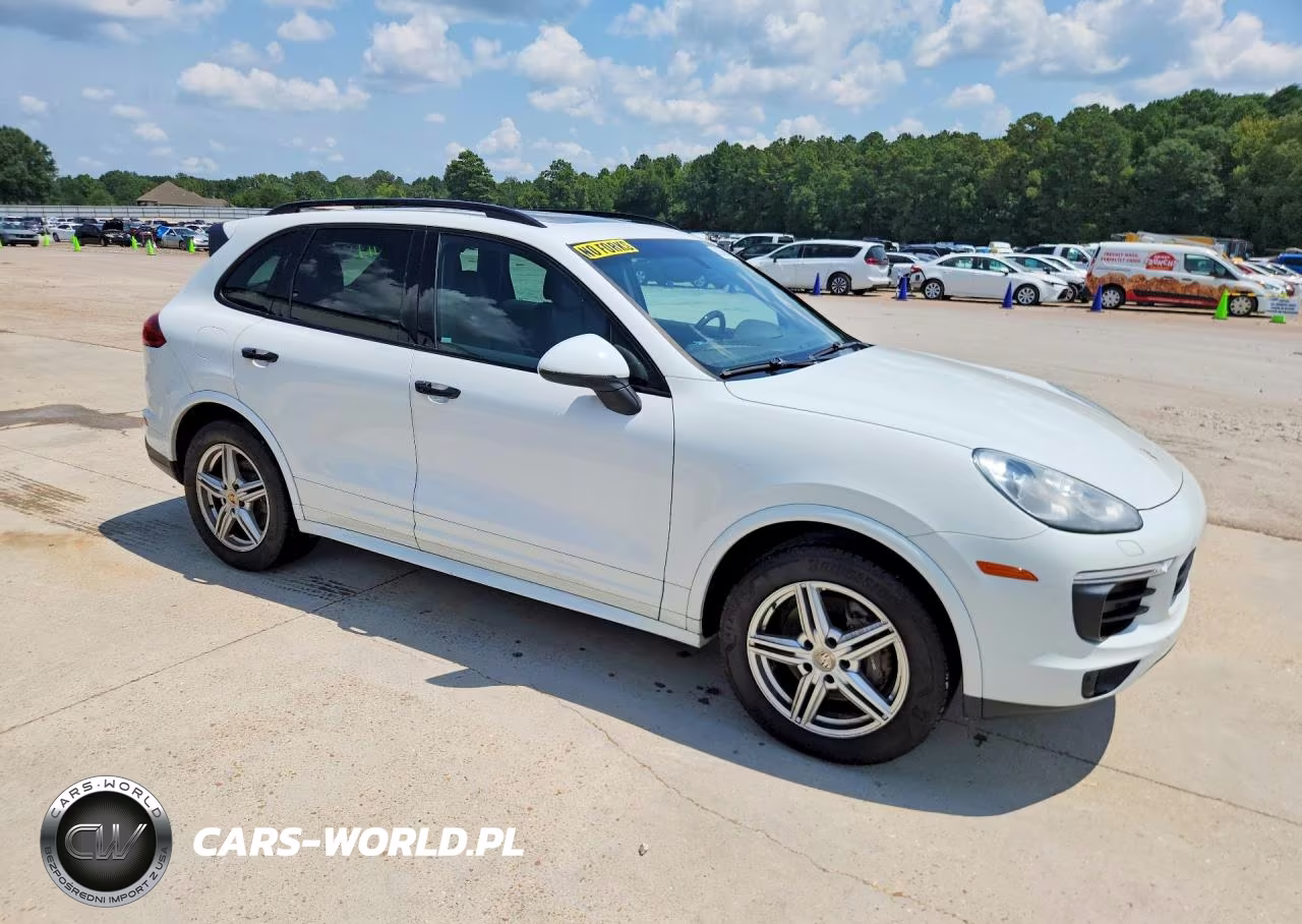 2018 Porsche Cayenne VIN:WP1AA2A27JKA01793 - 4