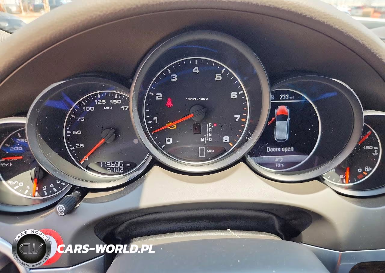 2018 Porsche Cayenne VIN:WP1AA2A27JKA01793 - 9