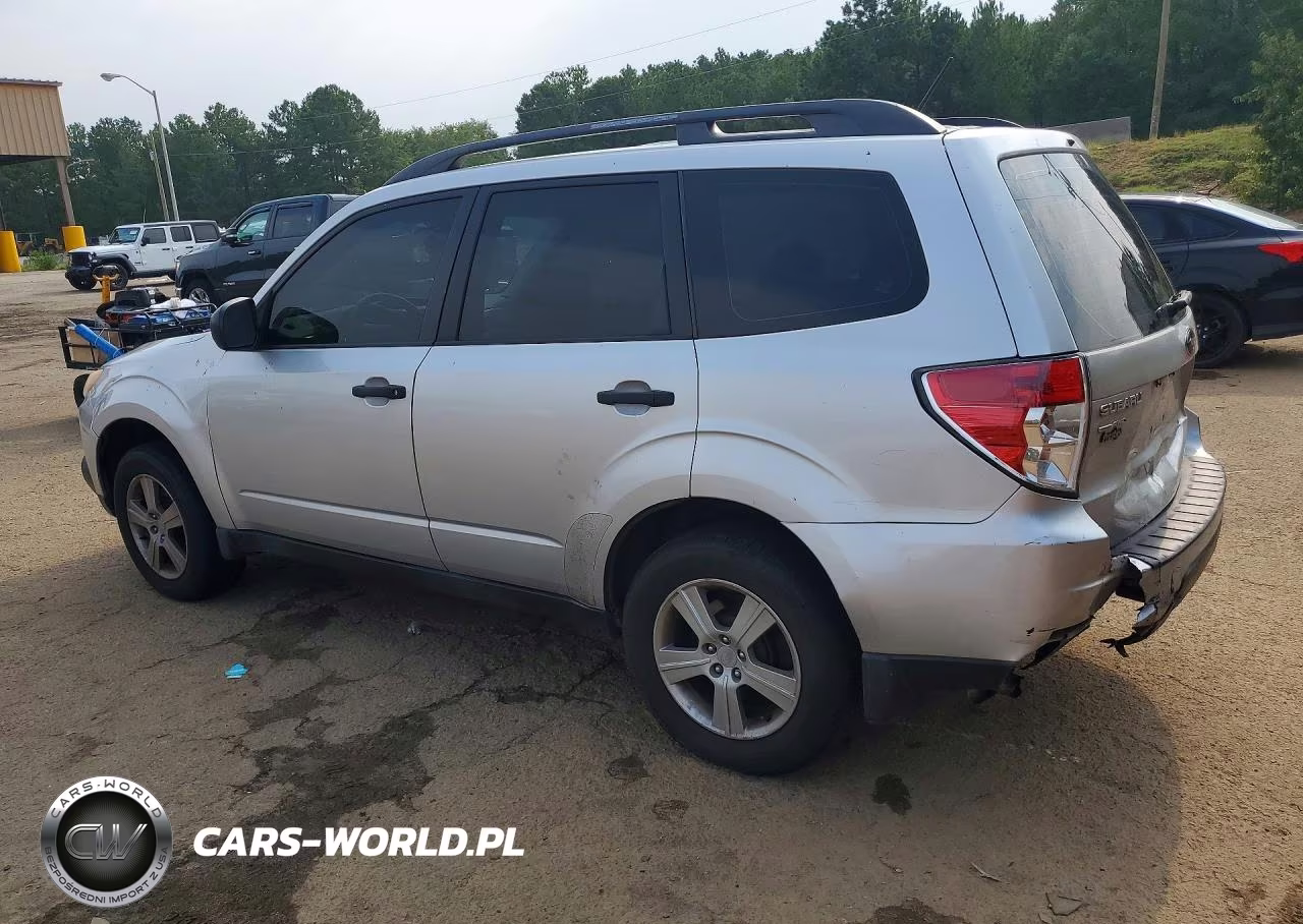 2011 Subaru Forester 2.5X VIN:JF2SHABC2BH765375 - 2