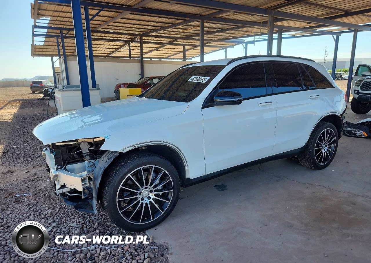 2017 Mercedes-Benz Glc 300 – zdjęcie 1 z 14