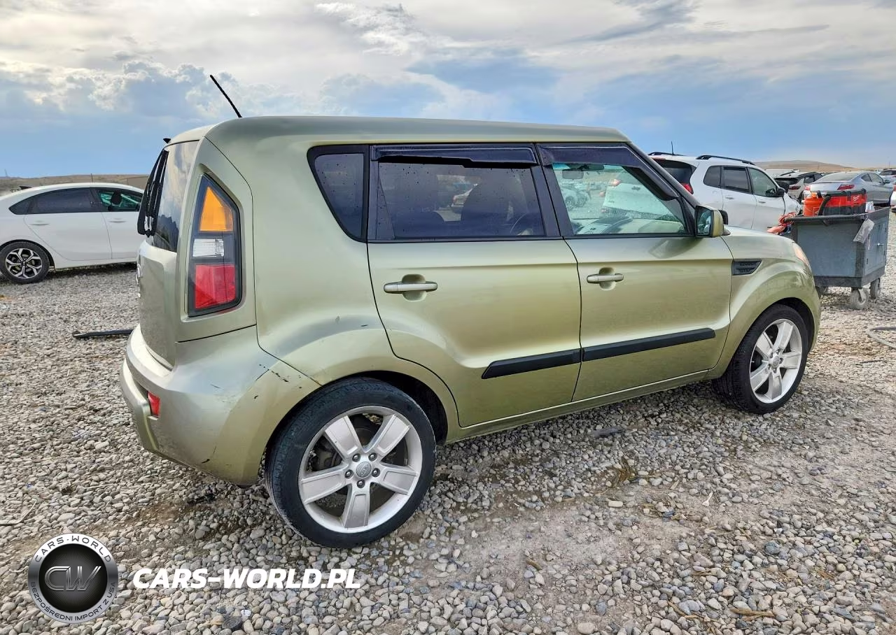 2011 Kia Soul ! VIN:KNDJT2A2XB7281726 - 3