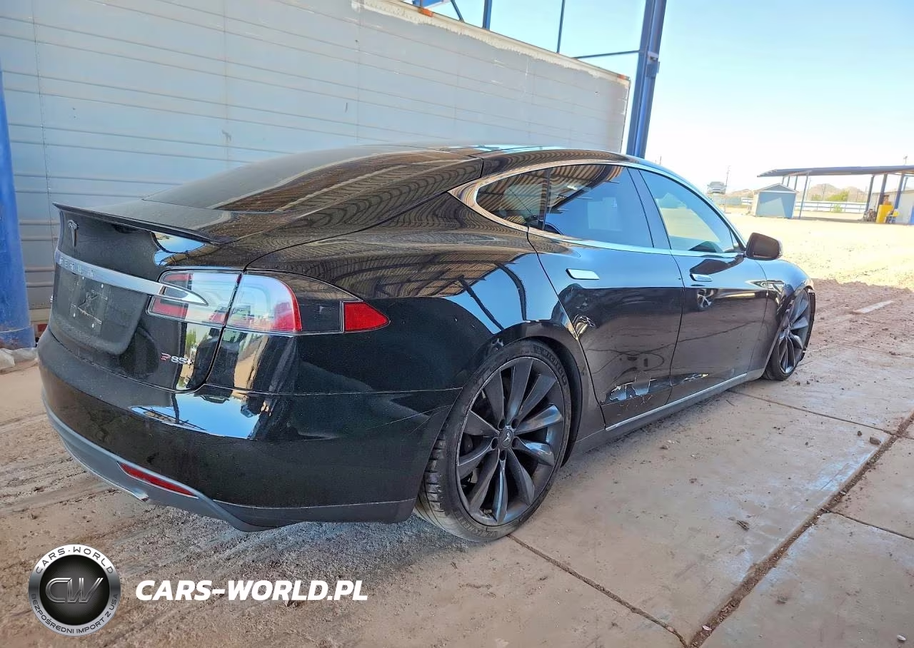 2013 Tesla Model S VIN:5YJSA1DP0DFP15418 - 3