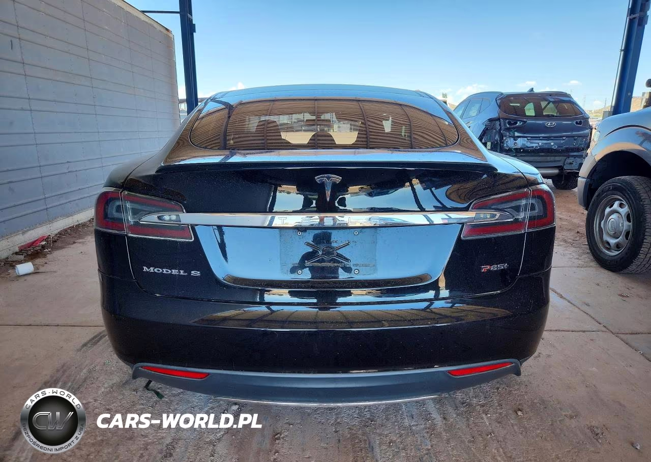 2013 Tesla Model S VIN:5YJSA1DP0DFP15418 - 6