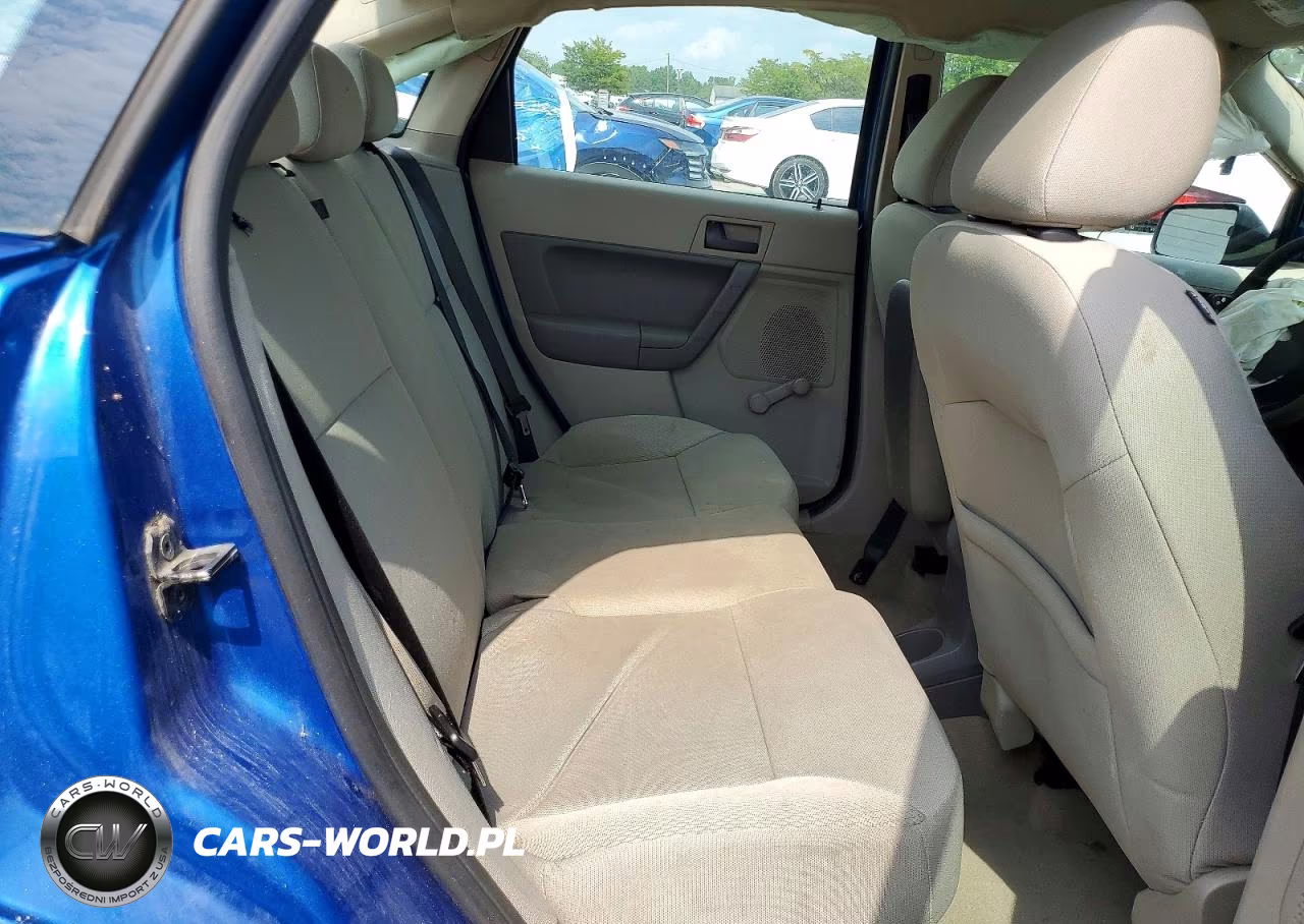 2010 Ford Focus S VIN:1FAHP3EN7AW295560 - 10