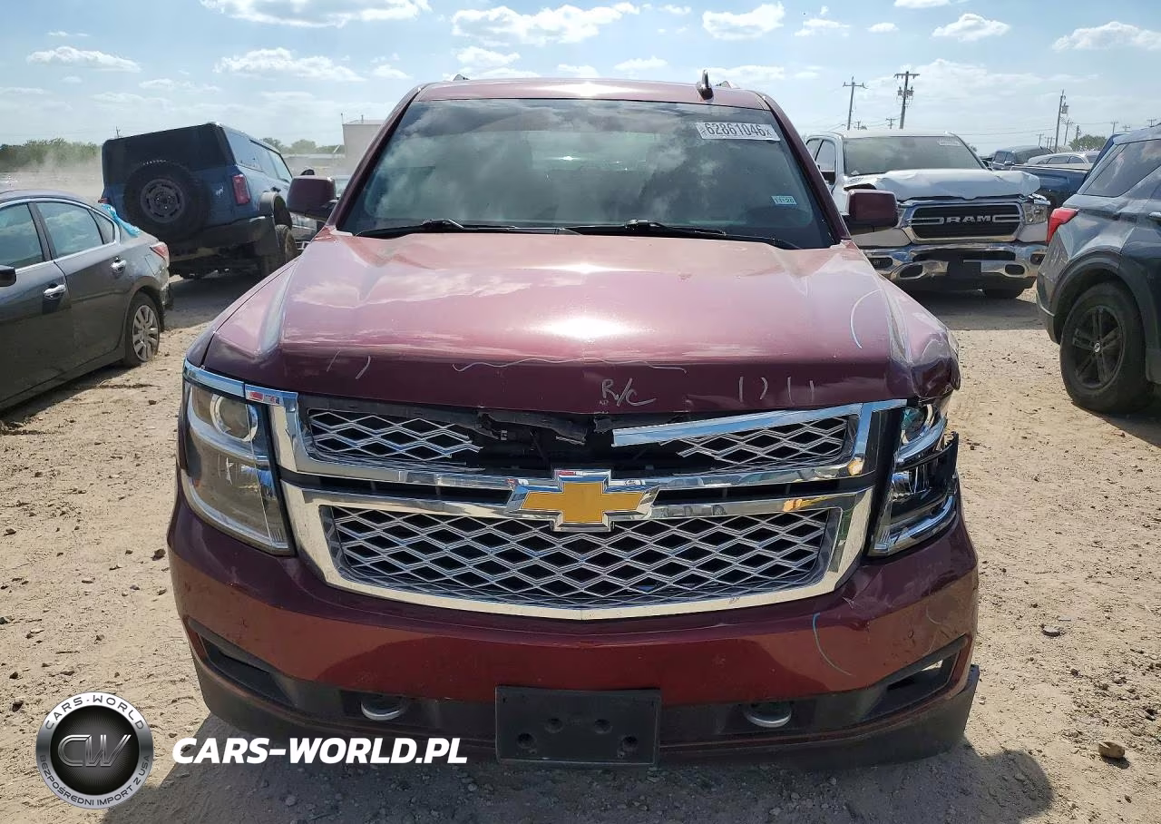 2018 Chevrolet Suburban K1500 Lt VIN:1GNSKHKC3JR171967 - 5