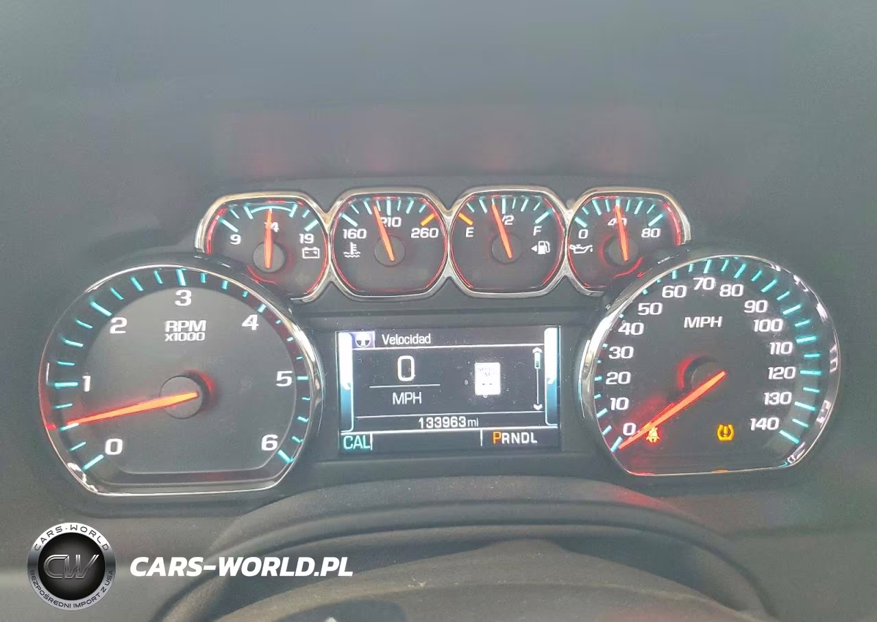 2018 Chevrolet Suburban K1500 Lt VIN:1GNSKHKC3JR171967 - 9