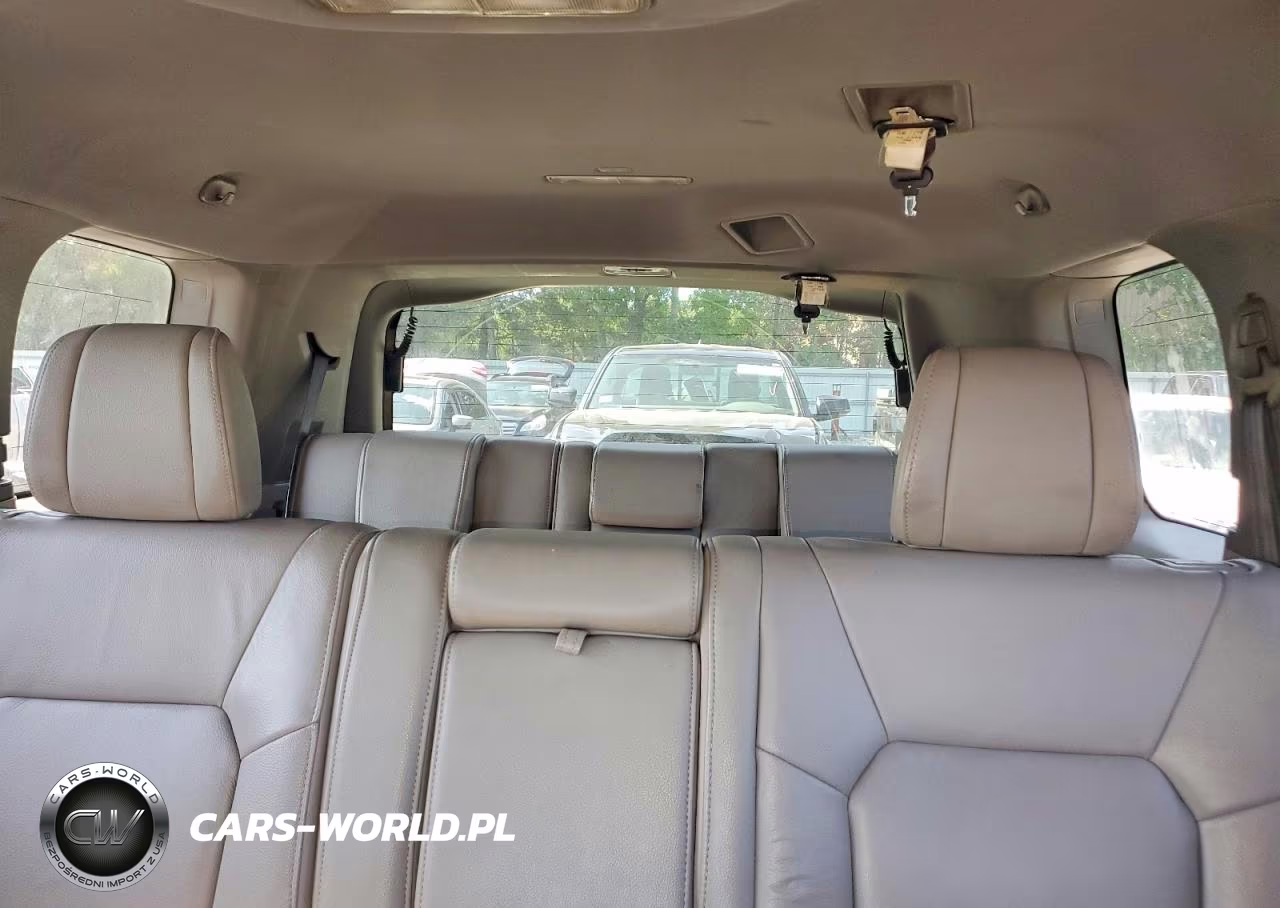 2012 Honda Pilot Exln VIN:5FNYF4H75CB008384 - 10