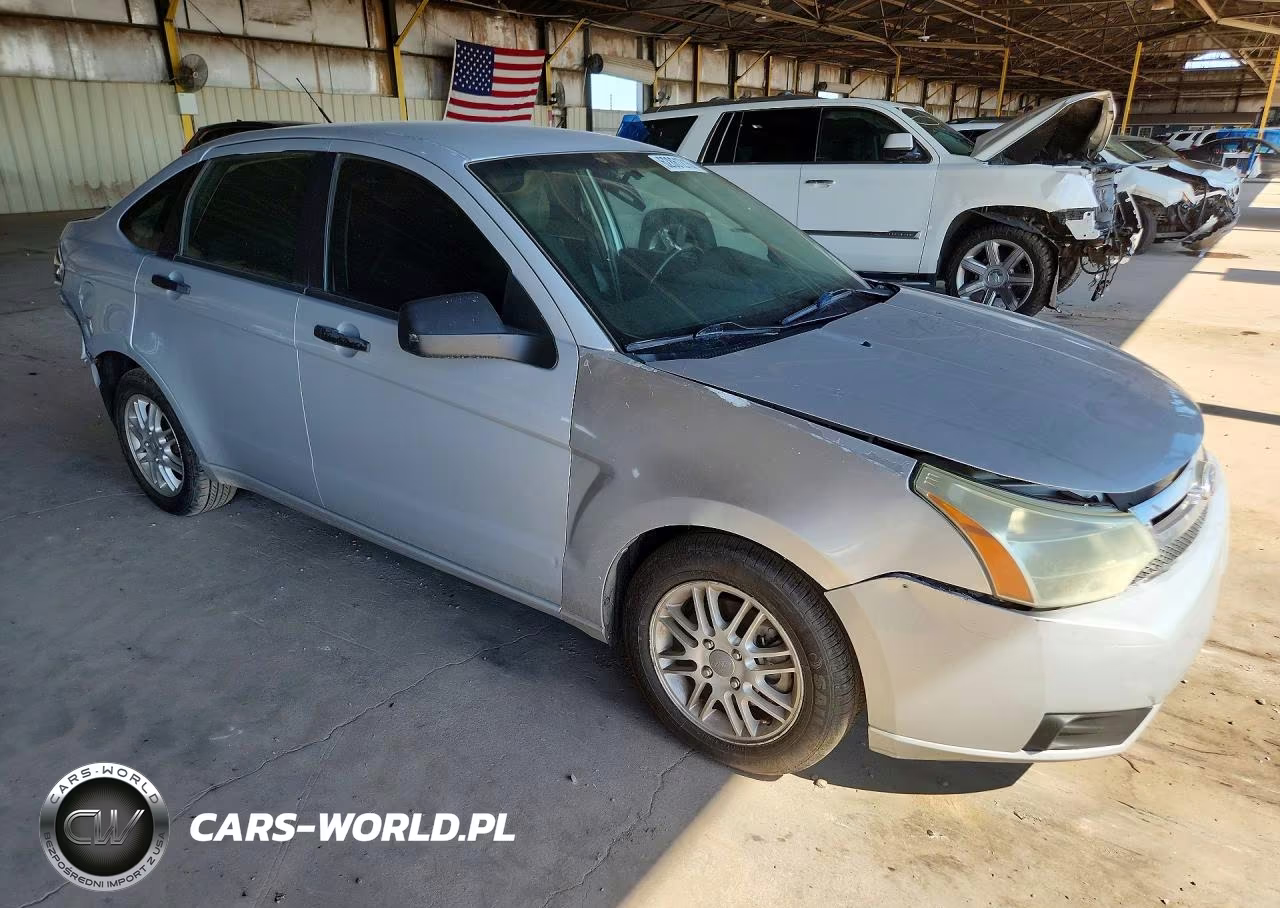 2008 Ford Focus Se VIN:1FAHP35N38W289698 - 4