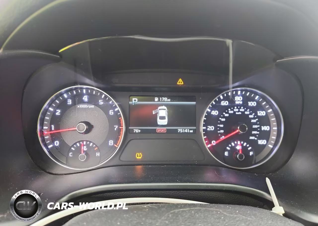 2022 Kia Forte Gt Line VIN:3KPF54AD4NE455162 - 9