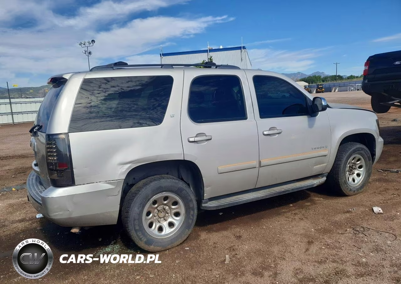 2008 Chevrolet Tahoe K1500 VIN:1GNFK13008R170007 - 3